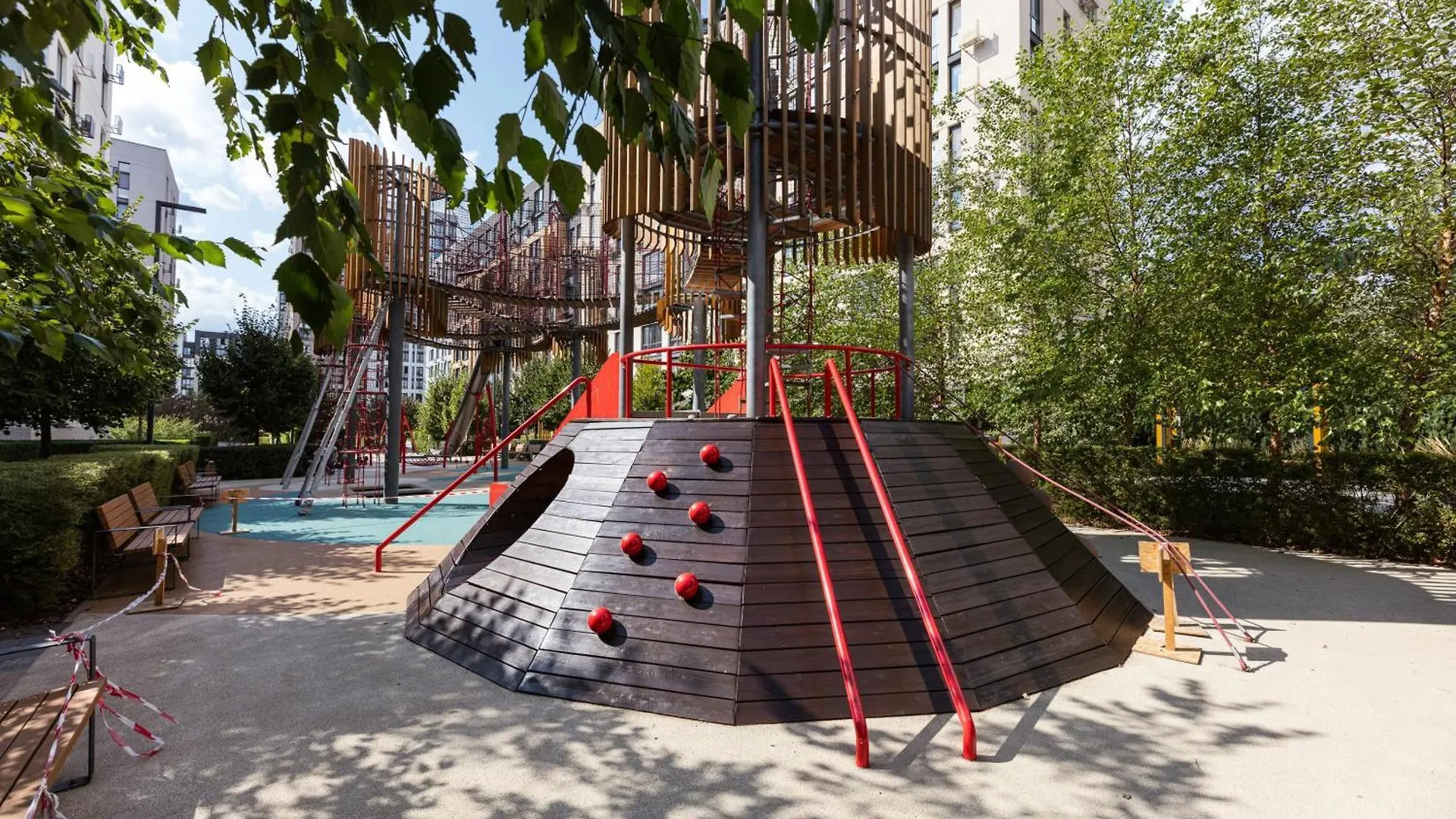 Aparthotel Nyvky Like Home - Файна Таун - Квартира 80 Kyiv