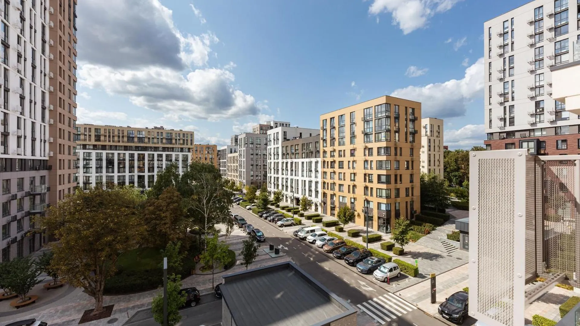 Aparthotel Nyvky Like Home - Файна Таун - Квартира 80 Kyiv Ukraine